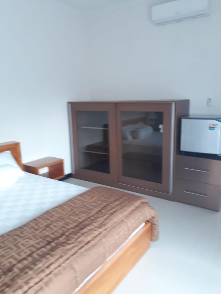Kamar Madu Seminyak (Bali)