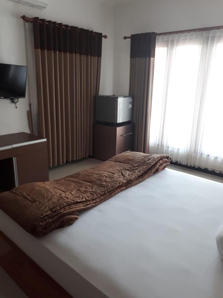Kamar Madu