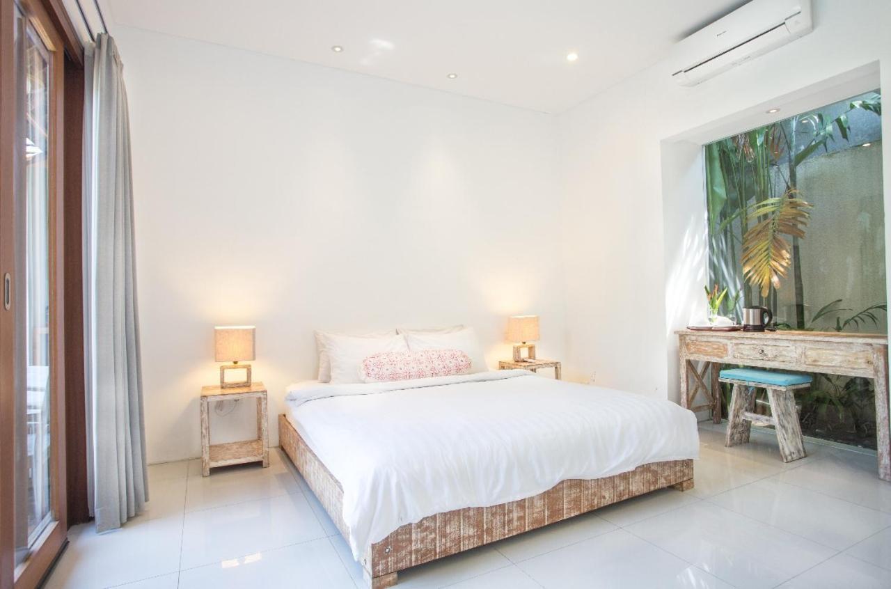 Kamar Madu Villa