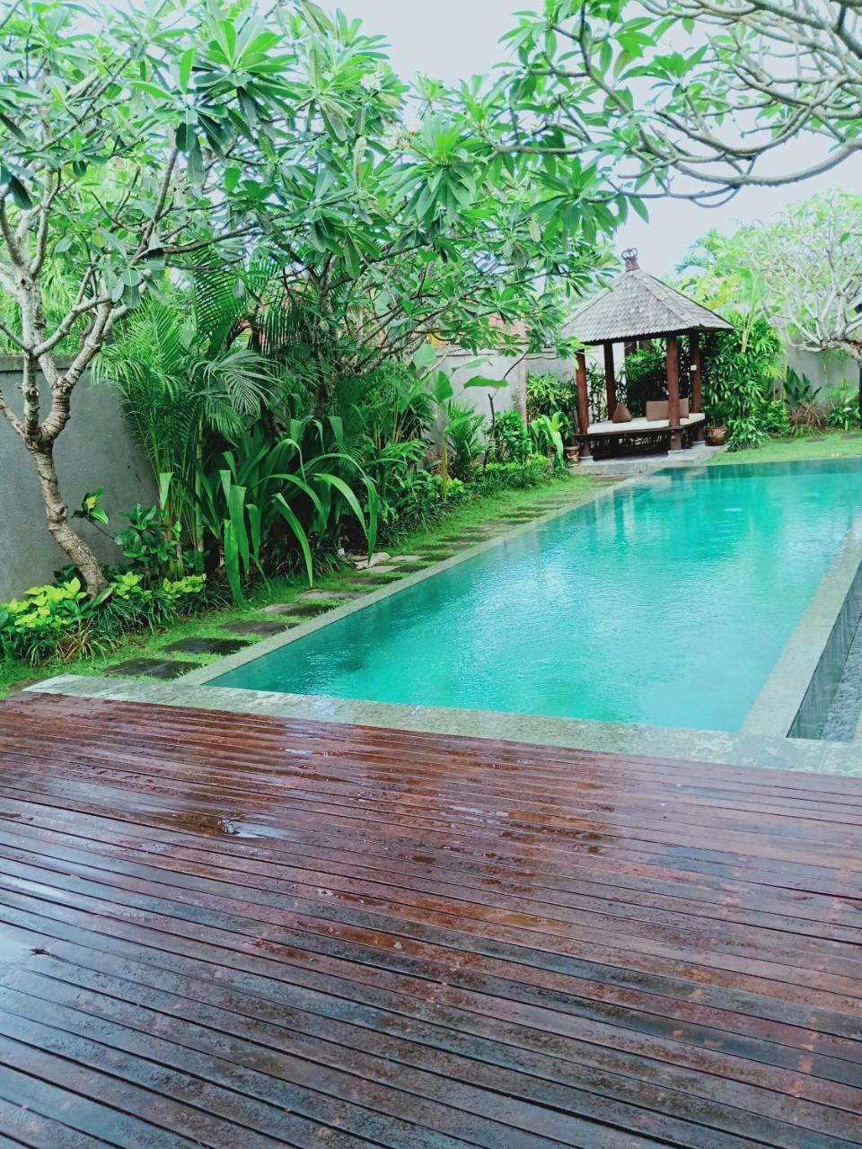 Villa Kamar Madu *