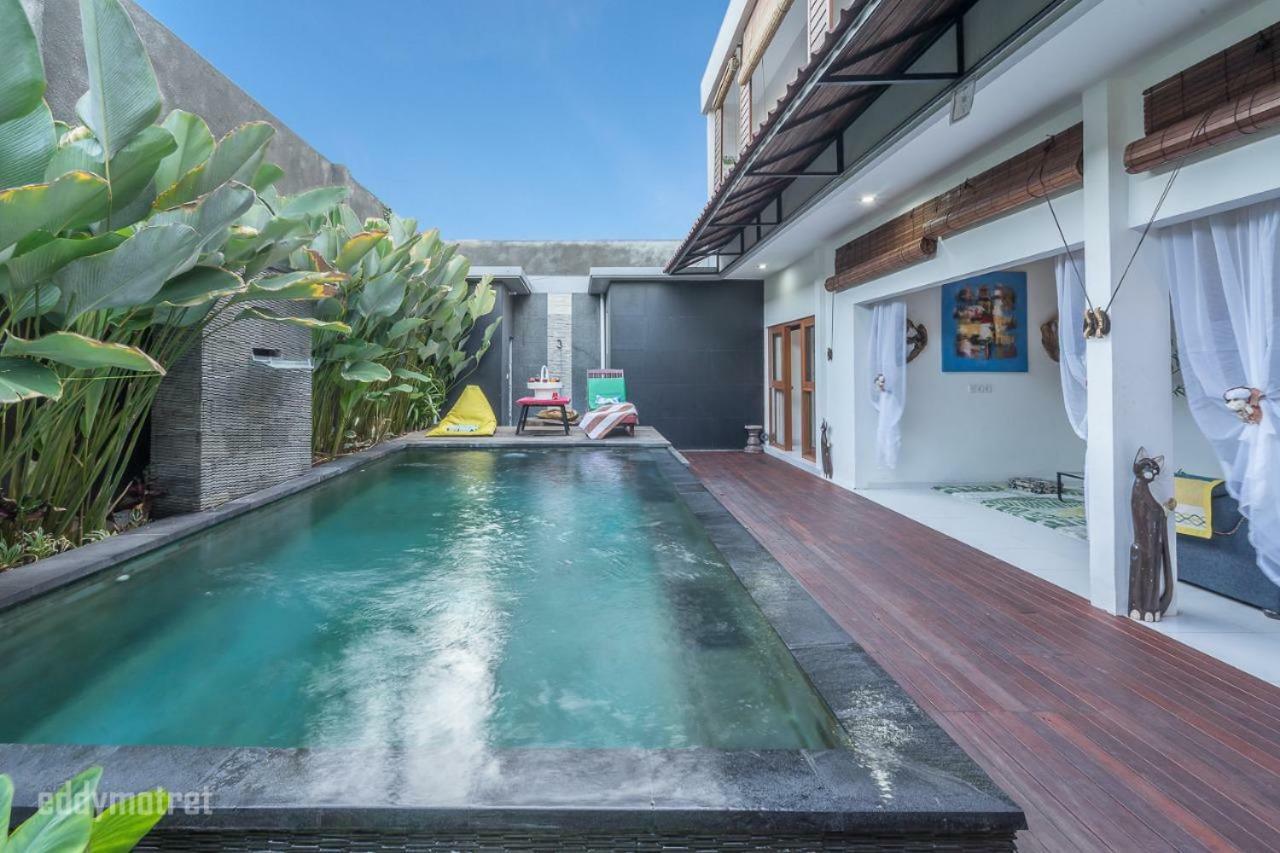 Kamar Madu Seminyak (Bali)